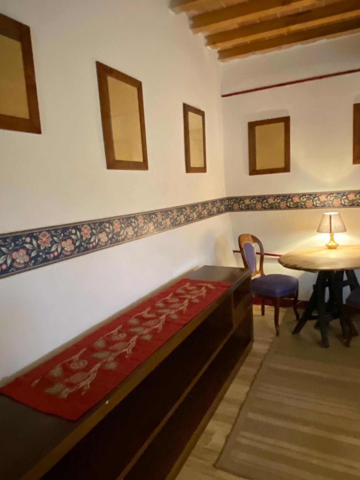 Отель Campora House Tavarnelle Val di Pesa Экстерьер фото