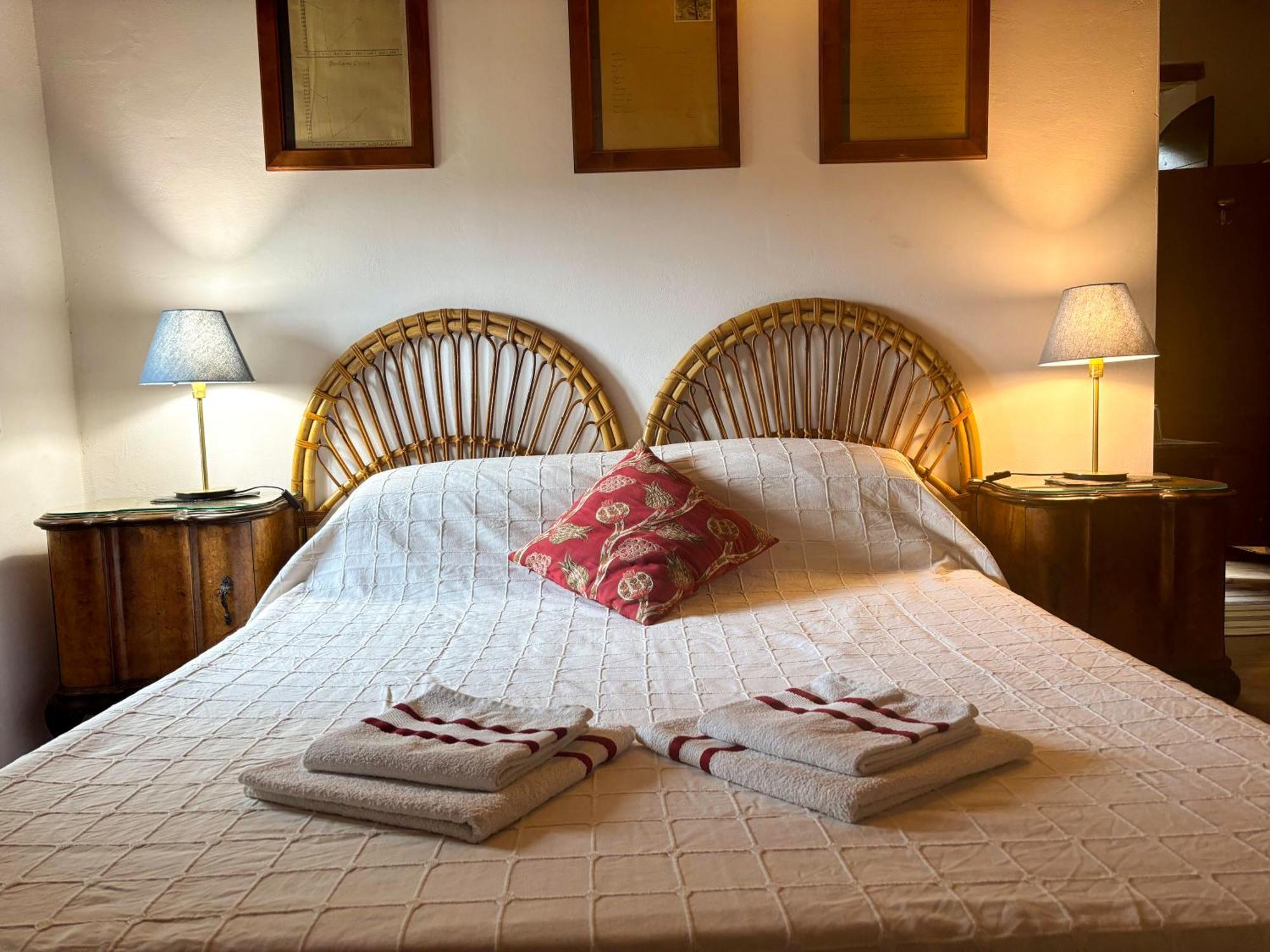 Отель Campora House Tavarnelle Val di Pesa Экстерьер фото