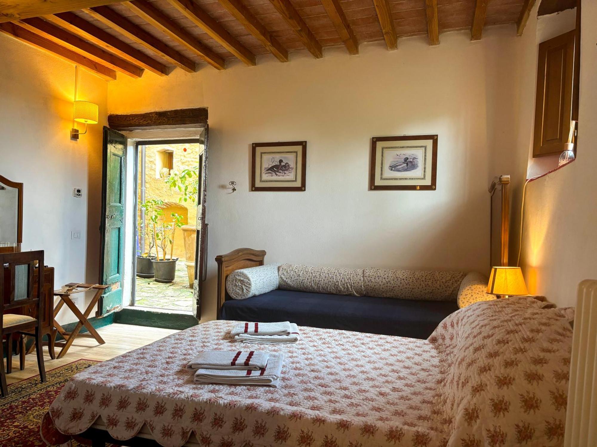 Отель Campora House Tavarnelle Val di Pesa Экстерьер фото